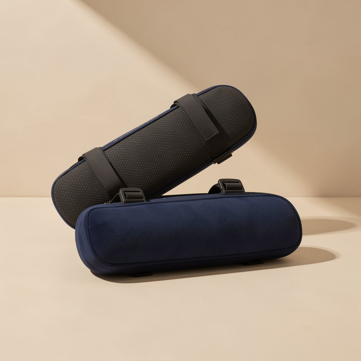 Solid-color polyester chair armrest cushion with PP cotton filler - view 3